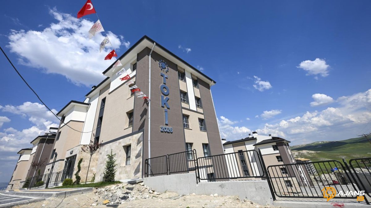 TOKİ'den 64 İlde Ev Sahibi Olma Fırsatı! Başvurular Pazartesi Başlıyor: Tüm Detaylar ve Ödeme Seçenekleri Açıklandı!