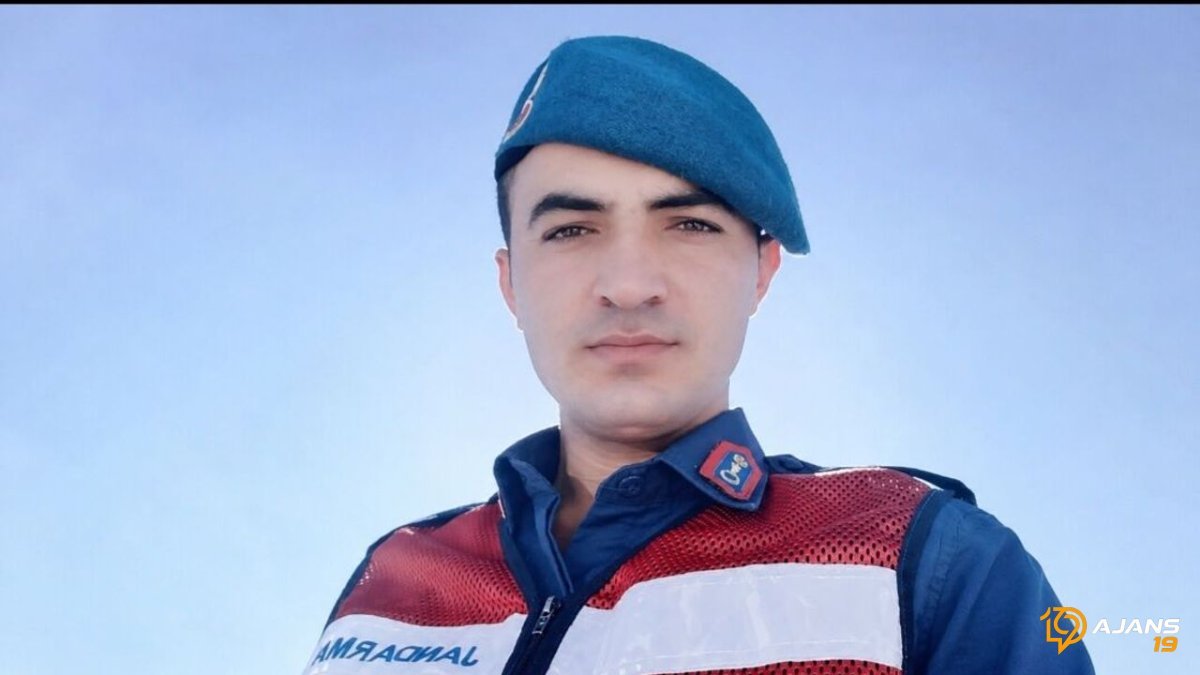 Evinde Ölü Bulunan Uzman Çavuşun Kimliği Şüphe Uyandırdı: Olay Yerinde Neler Yaşandı?