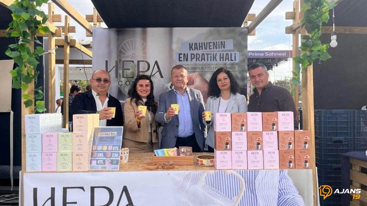 Kahve Dünyasında Çarpıcı Ziyaret: Ankara Coffee Festivali'nde Dikkat Çeken Buluşma!