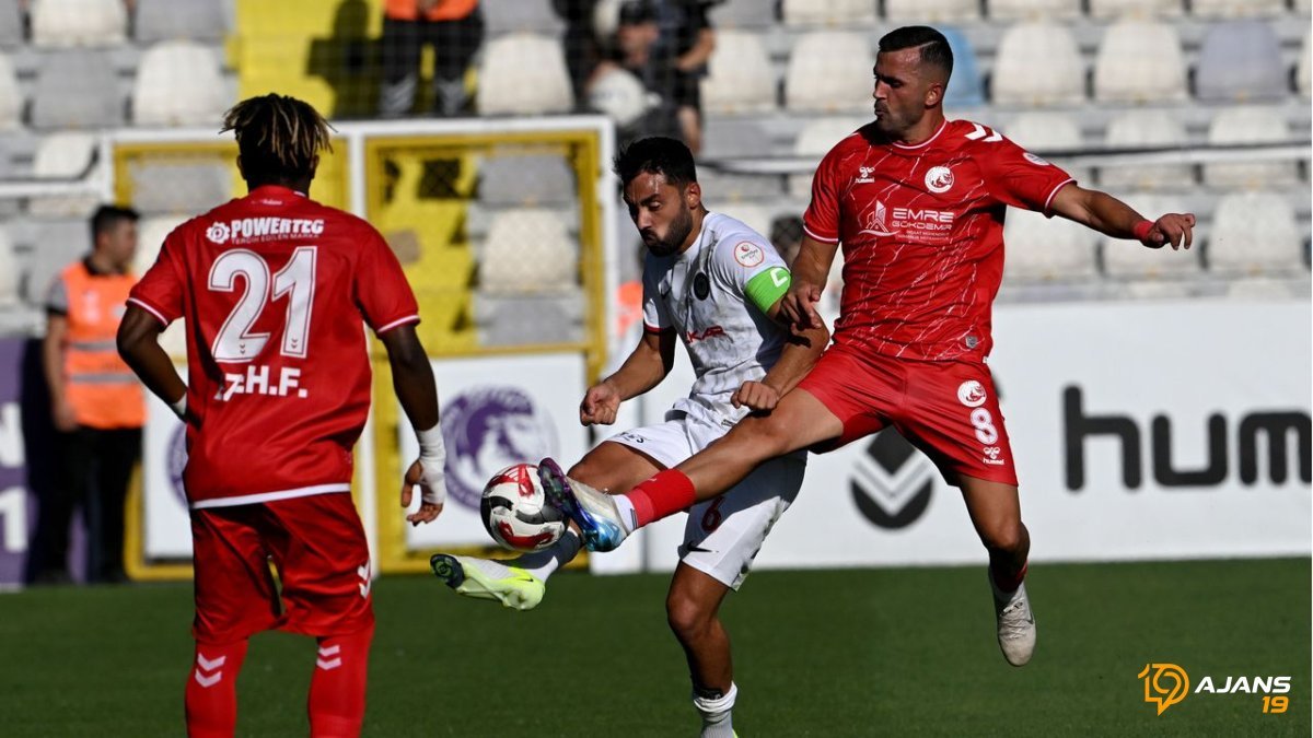 31 Ağustos'ta Tarih Tekrar mı Yazılıyor? Çorum FK'nın Unutulmaz Maçları ve Beşiktaş'ın Kritik Karnesi Mercek Altında!