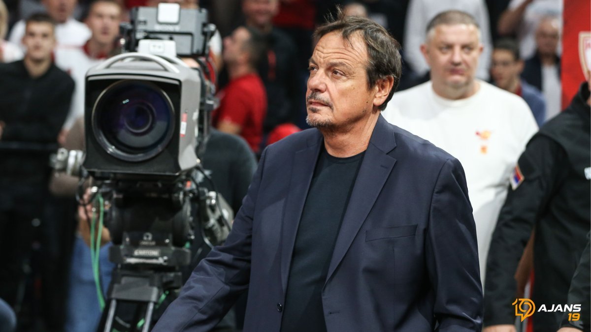 Ergin Ataman'dan Olympiakos Taraftarına Sert Tepki: 'Türk Olmaktan Gurur Duyuyorum!'