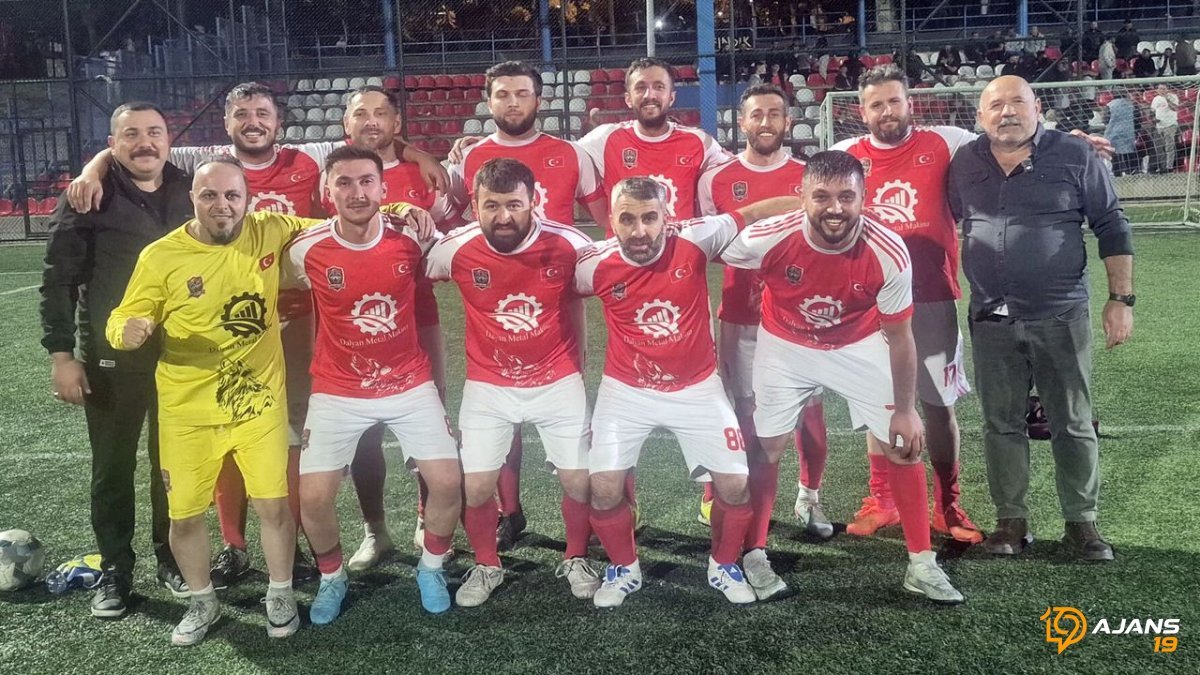 Köy Sahalarında Devler Sahaya İndi: Çeyrek Finalin Gizemli Galibi Kim Olacak?