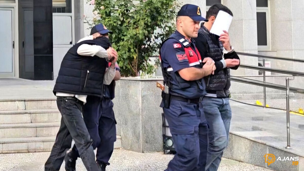 Çorum'da Nefes Kesen Operasyon: 30 Kilo Esrarın Peşindeydiler, Jandarma Suçüstü Yaptı!