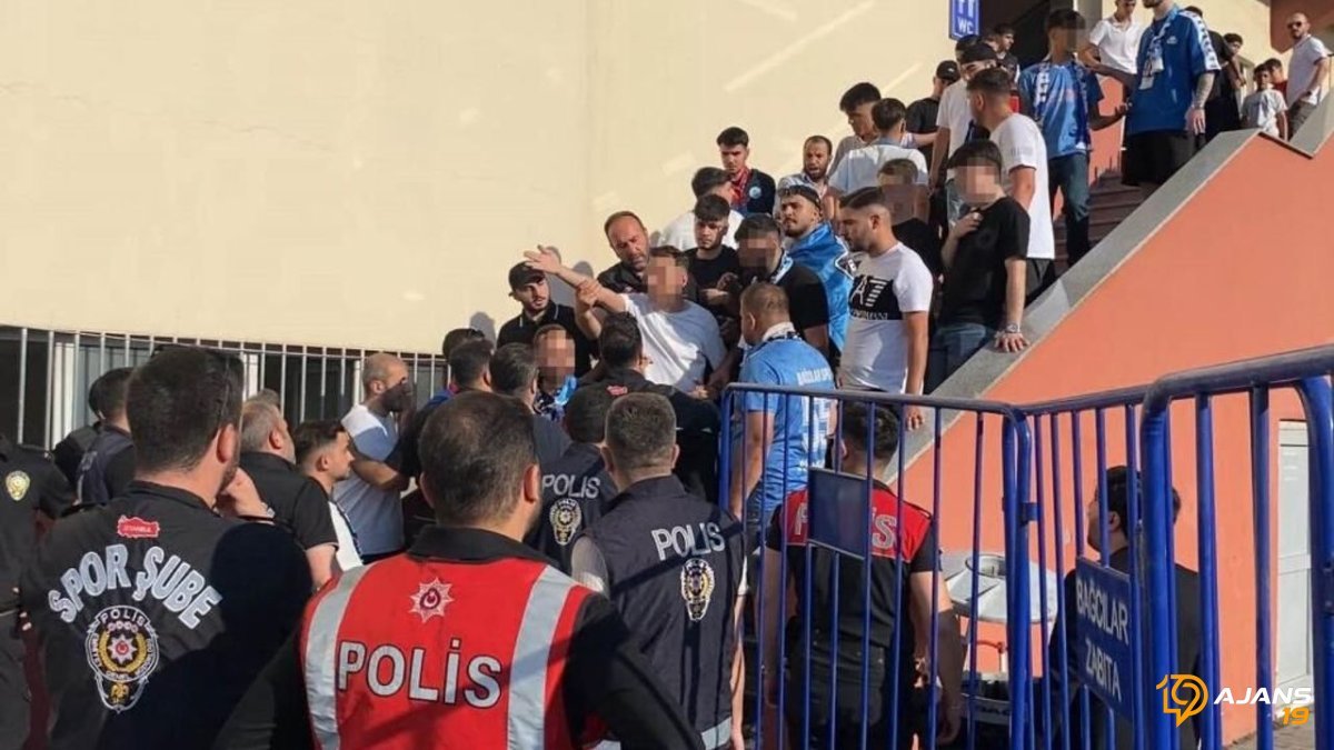 Çorum Spor Sahasında Şok Anlar! Devre Arası Gerginliği Polis-Taraftar Hattına Taşıdı: Olay Yerinden İlk Görüntüler Yayında!