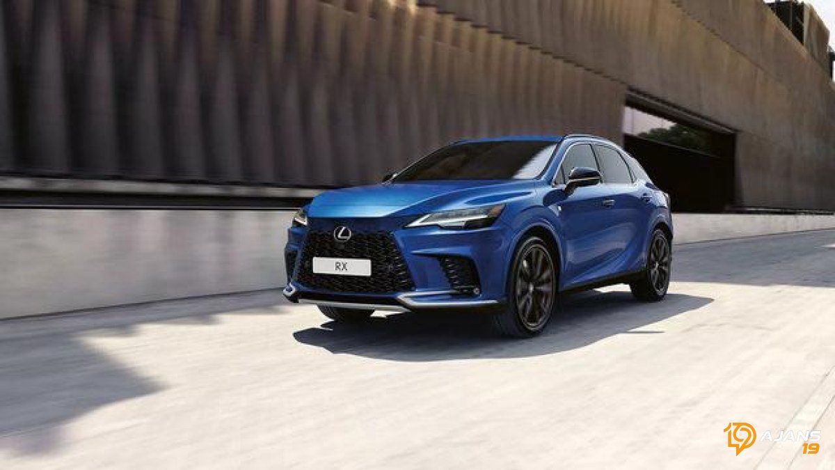 Lexus'tan Eylül 2026 Şoku! Lüks Otomobil Fiyatları Dudak Uçuklatacak Zamlarla Güncellendi!