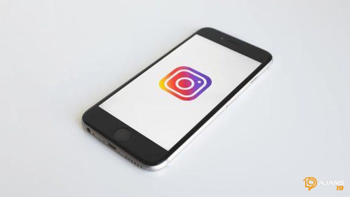 Instagram'da 'Online' Görünmek İstemeyenlere Özel Kılavuz: Gizlilik Parmaklarınızın Ucunda!