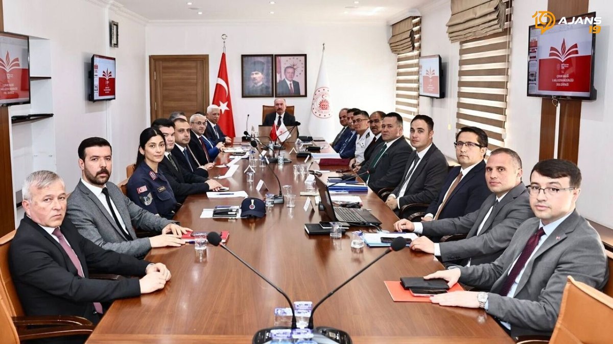 Çorum'da Okul Güvenliği Zirvesi: Geleceğimiz İçin Kapsamlı Tedbirler Masada!