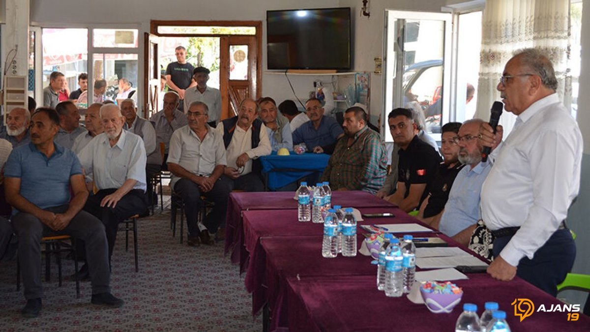 Dodurga'da Şeffaflık Zirvesi: Başkan Çetinkaya Vatandaşın Sorularını Yanıtladı, 2.5 Yıllık Başarıları Tek Tek Anlattı!