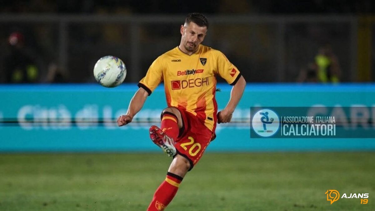 Çorum FK'nın Gizemli Transferi: Arnavut Ön Libero Takıma Katıldı, Kimliğini Herkes Merak Ediyor!