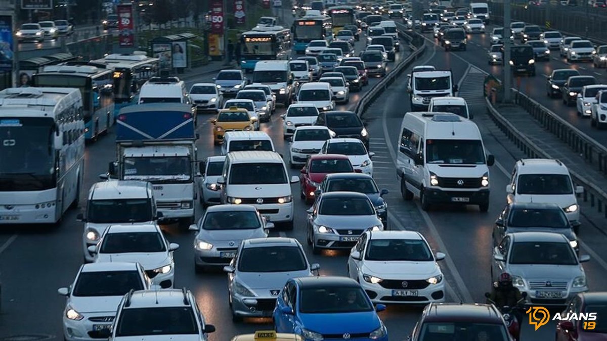 Çorum'da Trafik Kilitlenecek mi? Araç Sayısı Rekor Seviyeye Ulaştı!
