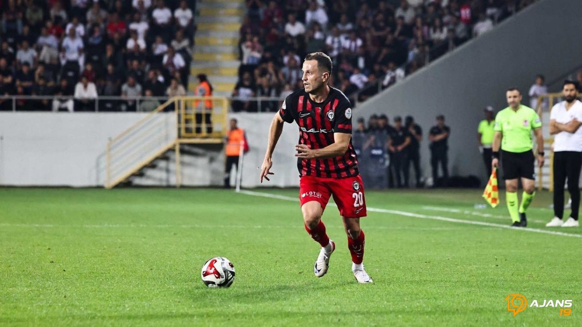Şampiyonluk Yaşayan Yıldız, Yeni Takımında Tarih Yaratacak mı? Adı Açıklandı!