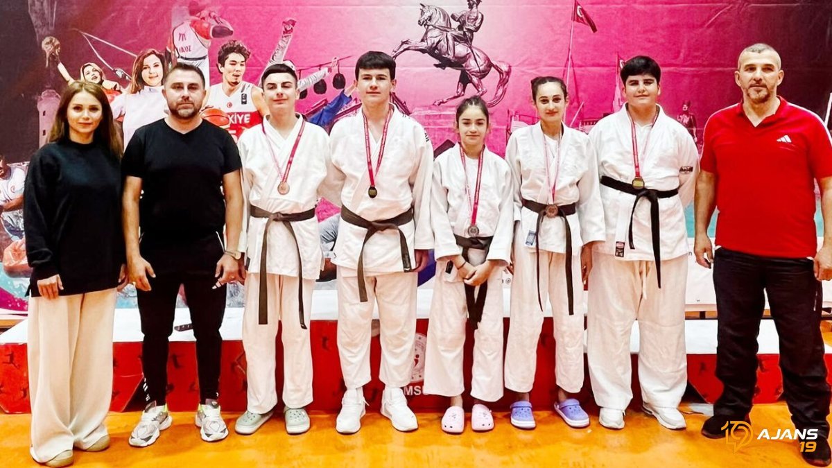 Analig Judo'da Çorum Rüzgarı! Genç Yıldızlardan Tarihi Başarı: 5 Madalya ile Gurur Kaynağı Oldular!