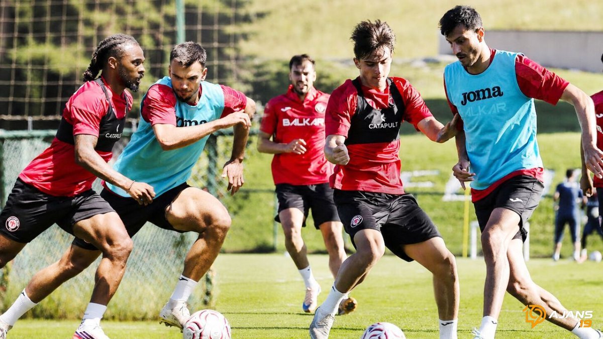 Çorum FK'da Yeni Dönem Kapıda! Bolu'da Nefes Kesen Hazırlıklar Başlıyor: Hedef Süper Lig Mi?