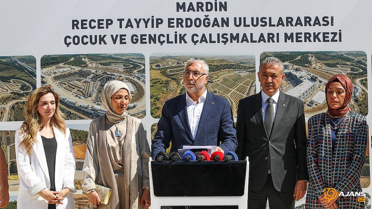 Bakan Işıkhan'dan Kritik Türkiye Vizyonu: Geleceğimizin Kilidi Gençler ve Mardin'in Yeri!