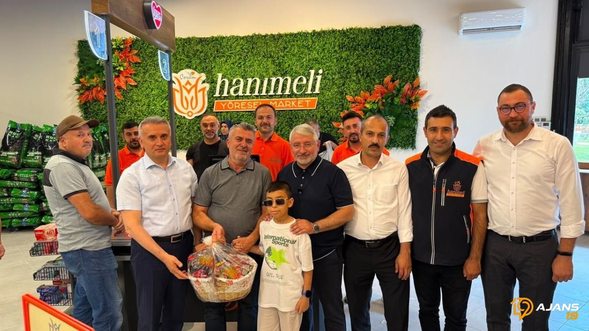 Hanımeli Market'ten Bininci Müşteriye Sürpriz: Bu Hediye Şaşırttı!