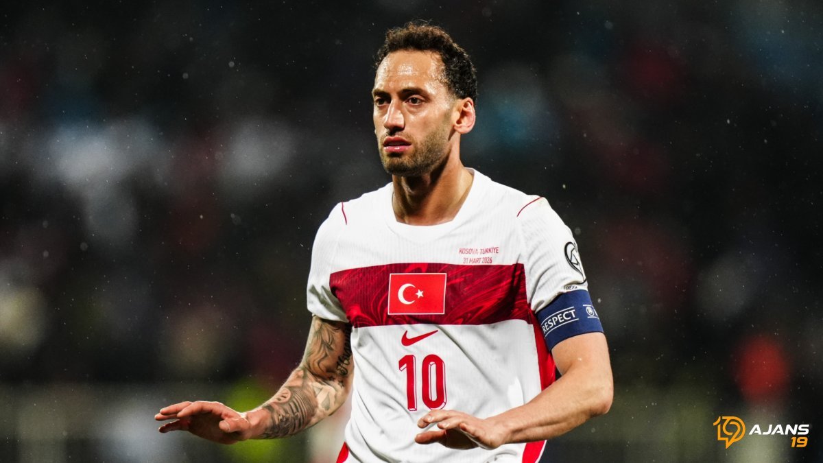 Kupa Hedefiyle Sahneye Çıkan Kaptan Çalhanoğlu'ndan O Şaşırtıcı Açıklama: 'Dünya Kupası'nı Getirmek İstiyorum!'
