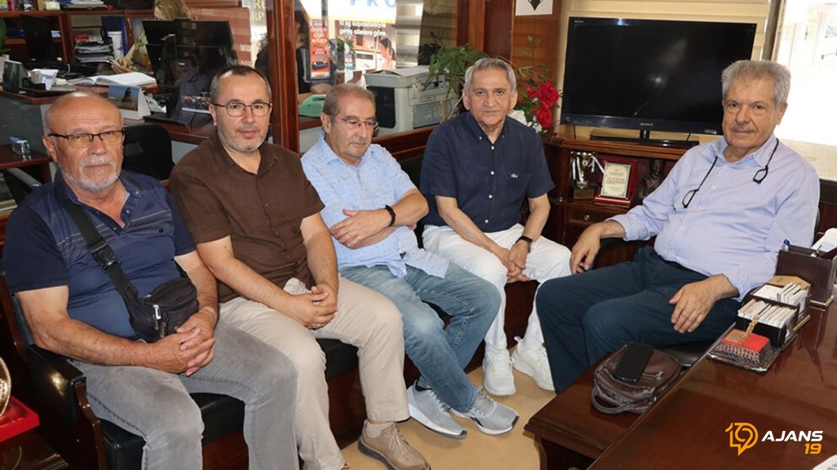 Usta Gazeteci İsmet Çıngıroğlu'nun Acı Kaybı: Dostları Yalnız Bırakmadı, O Anlar Kameralara Yansıdı!