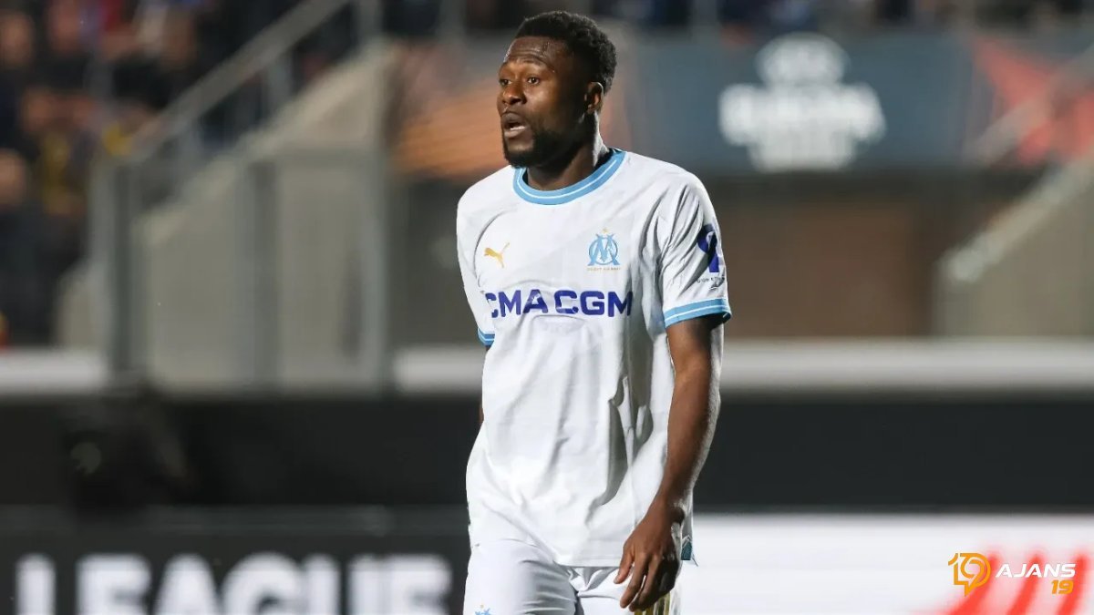 Arka Direksiyon Kırmızılılar: Çorum FK, Yıldız Stoper Mbemba İçin Kesenin Ağzını Açtı!