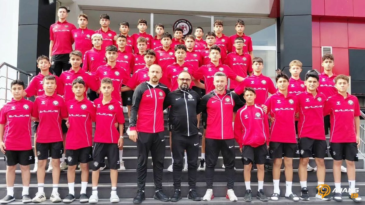 Genç Yıldızlar Sahada: Arca Çorum FK U14 ve U15 Takımları Bolu'da Puan İçin Mücadele Edecek!