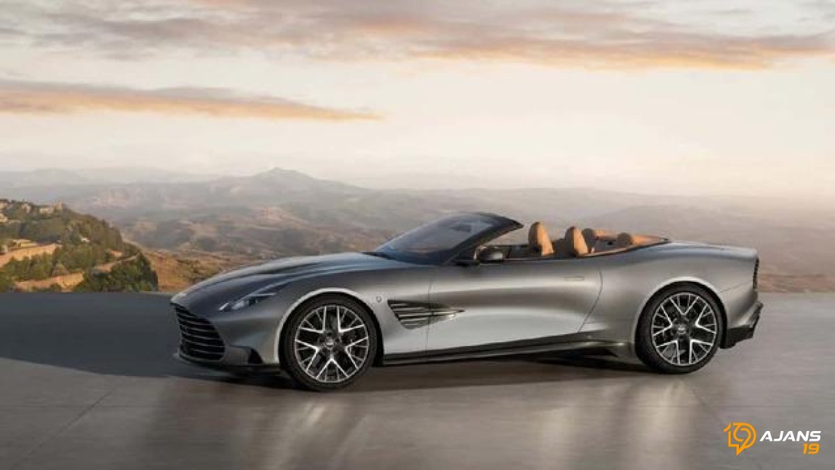 Efsane Geri Döndü: Sadece 50 Kişinin Sahip Olacağı Aston Martin Vanquish 25, Nefesleri Kesti!
